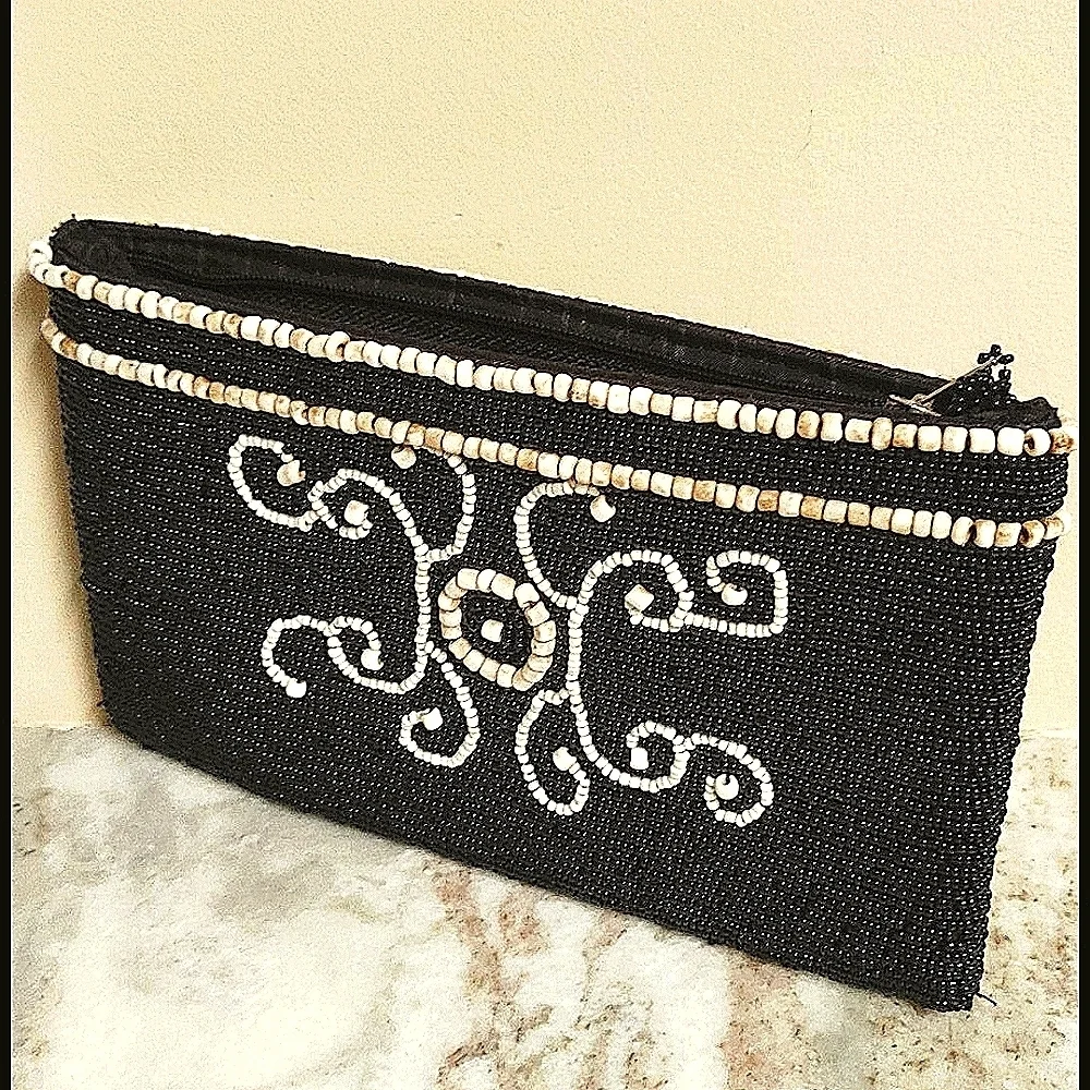 Vintage Beaded Black & Ivory Clutch